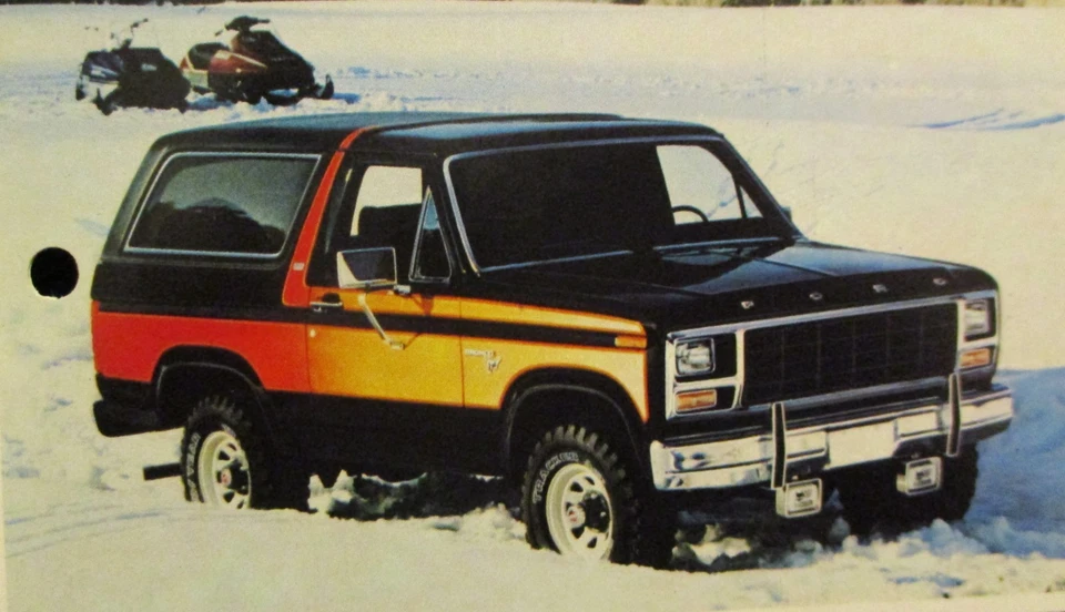Ford Bronco 1981 Dealer Original Sales Brochure Literature Catalog Ad FDT-8112 - Image 4 of 4
