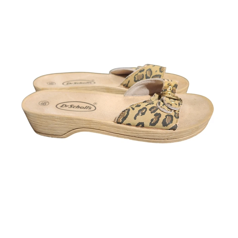 Sandálias femininas Dr Scholls com estampa de leopardo salto cunha conforto tamanho 8.5 - Imagem 2 de 3