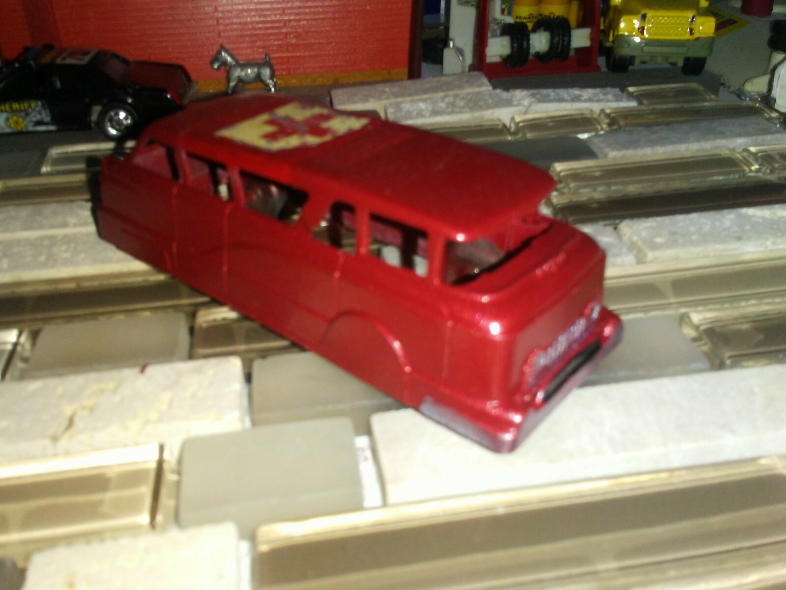 Bild 1 von 12