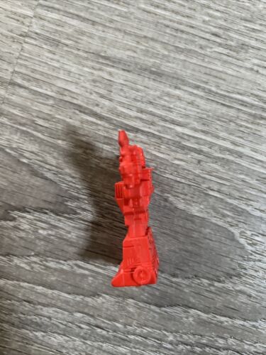 Sunstreaker #11 - Red Transformers Rubber Figure - Decoy / Keshi Very Good - Picture 4 of 4