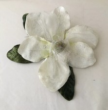 Vintage Millinery   Large 8.5 Inch Velvet Flower for Hat   WHITE   STUNNING 