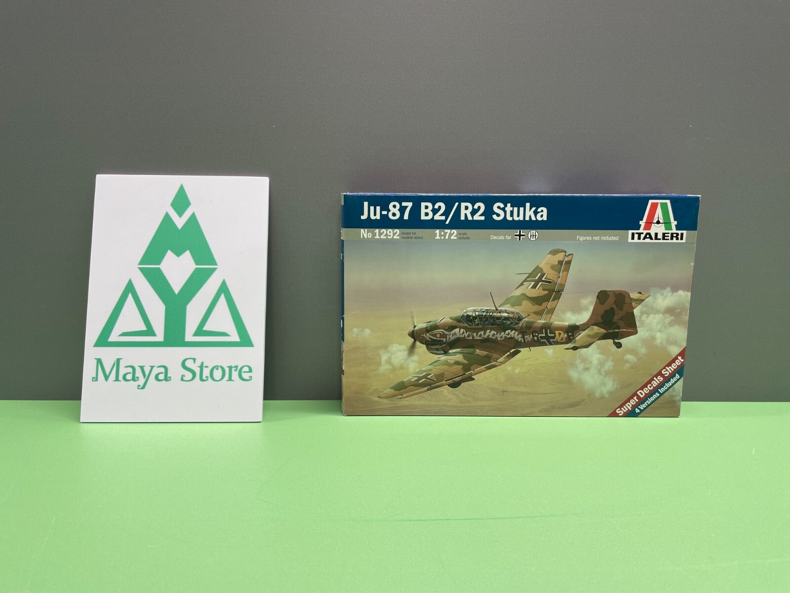 JU-87 B2/R2 STUKA  - Italeri