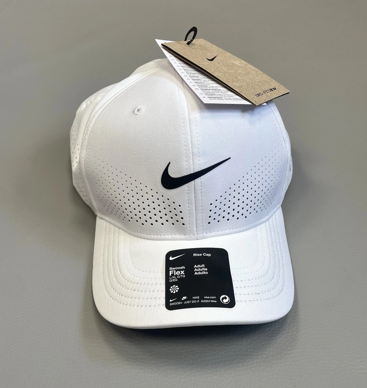 Nike Flex Rise Dri-Fit ADV Structured Golf Cap Aerobill Hat - Adults Size L/XL
Opens in a new window