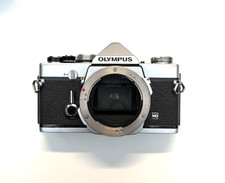 Olympus OM-1 35mm SLR Prism Blemish No Rewind Knob Parts / Repair