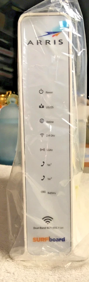 ARRIS SURFboard SVG2482AC DOCSIS 3.0 Internet Voice & WI-FI Cable Modem - Image 3 of 4