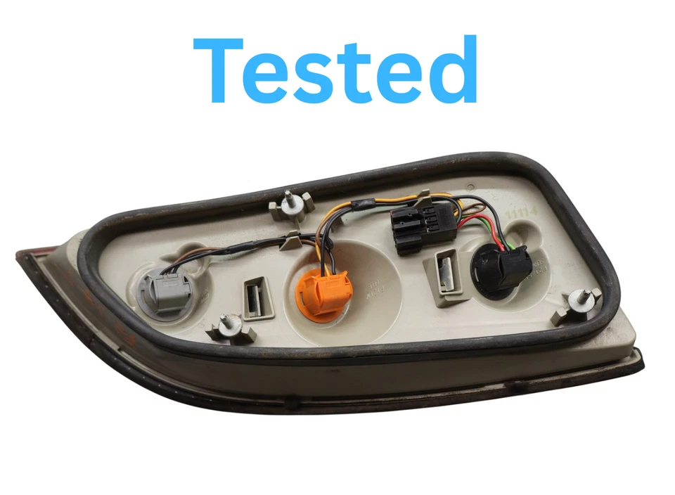 04-08 Lámpara de luz trasera derecha Chrysler Crossfire A1938200264 OEM Foto 3 de 4