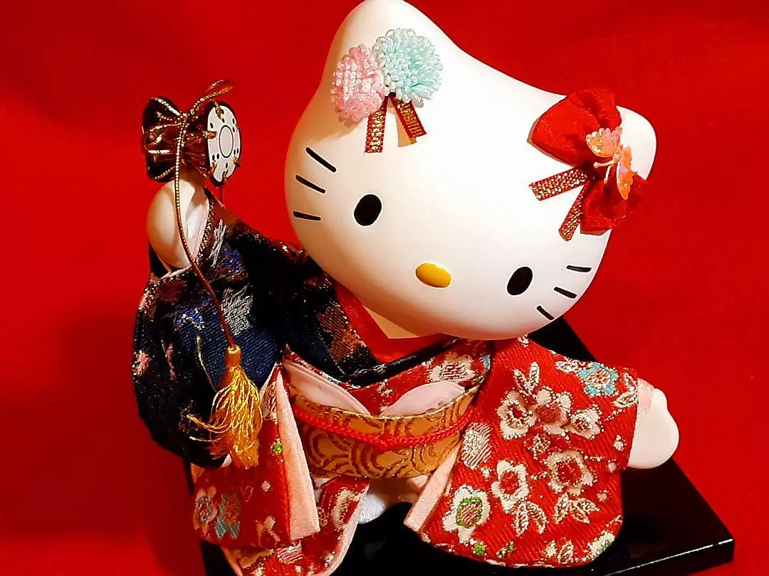 Hello Kitty Japanese Doll Kimono Hand Drum Figurine Ceramics