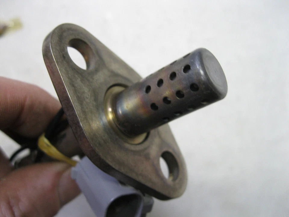 15242 bosch oxygen sensor FOR LEXUS SC300 1992-1994 - Изображение 3 из 4