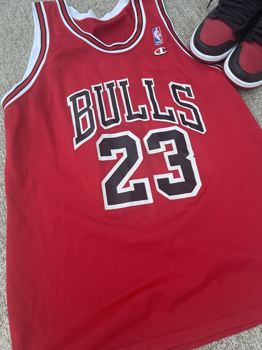 NBA Chicago Bulls 23 ユニフォーム USA製XXL Champion Michael Jordan Jersey Chicago Bulls #23 NBA Size 48