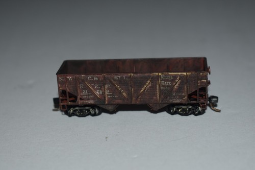 Tolva doble bahía carretera 33' placa de níquel escala N MTL 31299 C47882 | Zustand: Used