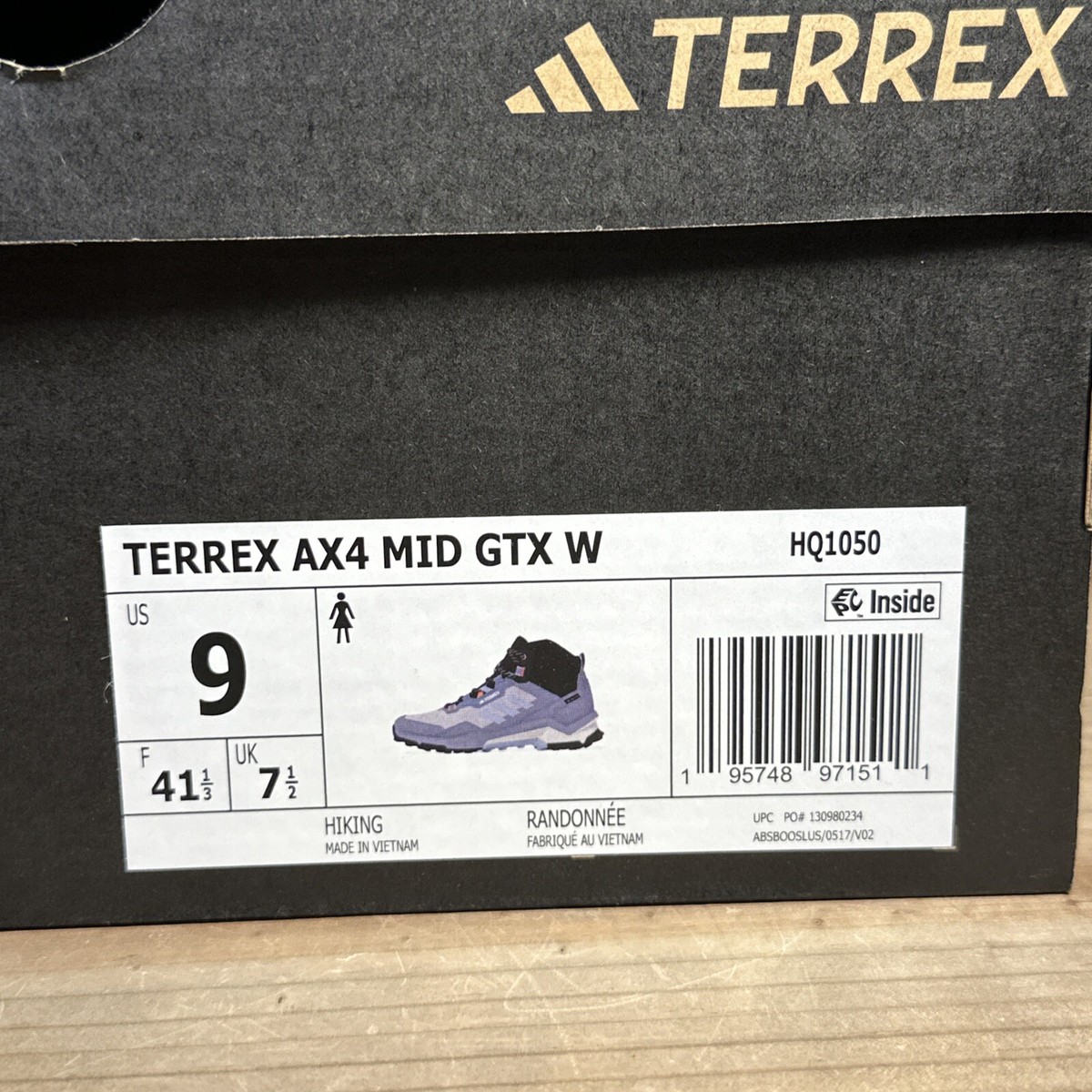 NEW Women's Size 9 - Adidas Terrex AX4 Mid Gore-Tex Hiking