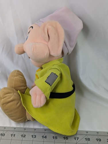 Juguete de peluche Disney Blancanieves Dopey enano 13 pulgadas - Imagen 7 de 15
