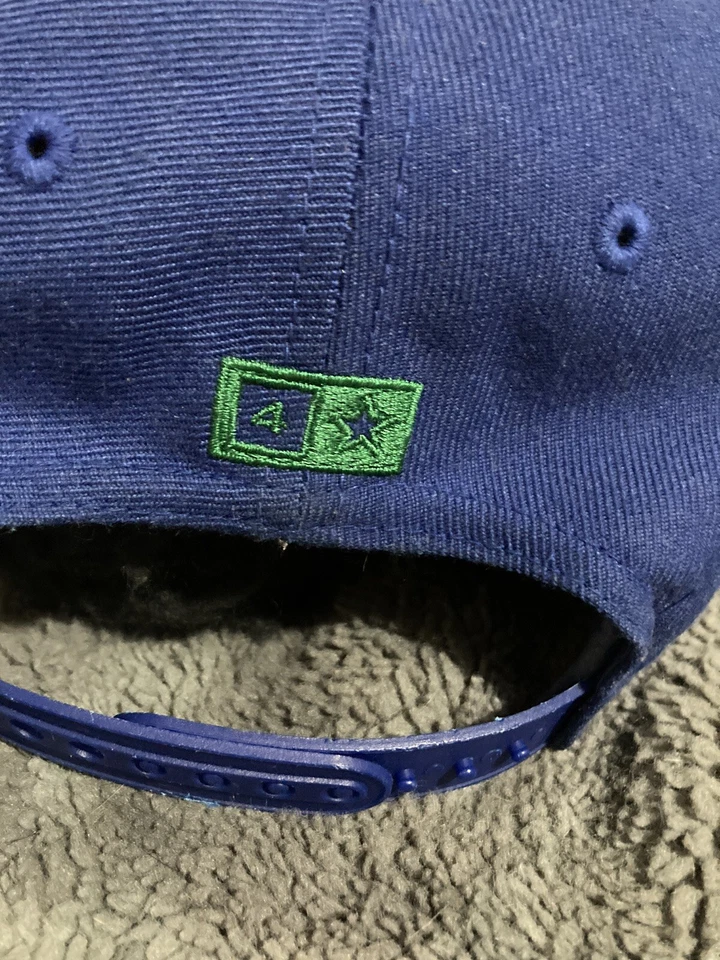 Sombrero Fourstar Clothing OG Y2K Ajustable Snapback Verde y Azul Foto 4 de 4