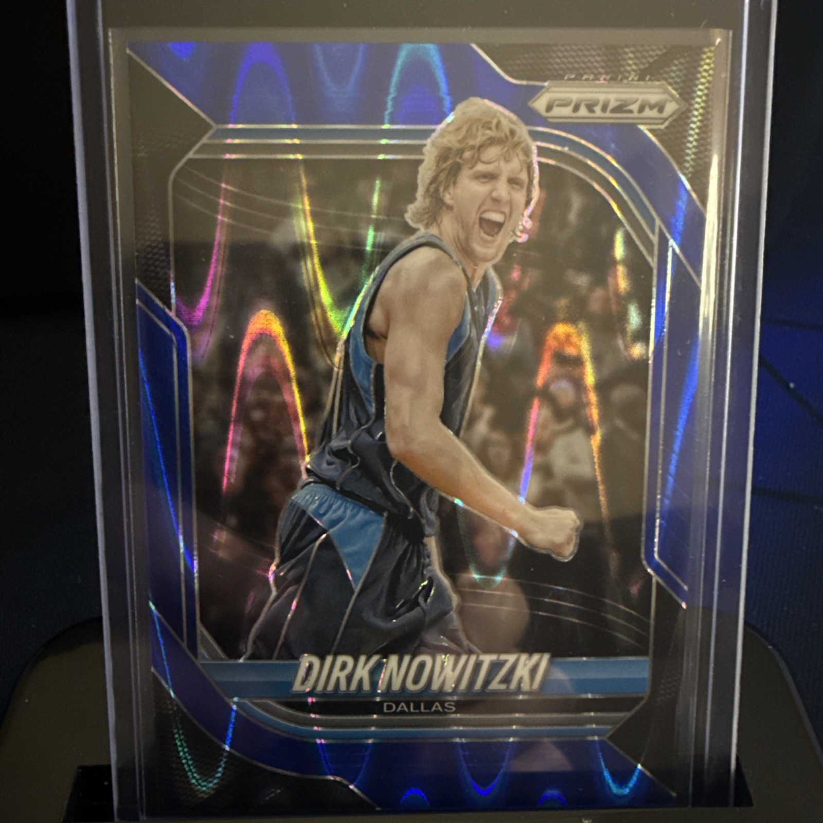 2025-26 Panini Prizm Dirk Nowitzki Blue Seismic Prizm /199 #142 Mavericks