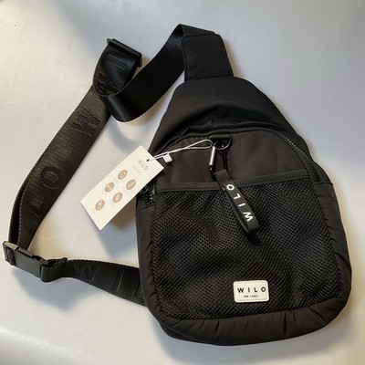 Wilo Travel Sling Bag 12 in Black Nylon Solid Adjustable Strap Unisex
