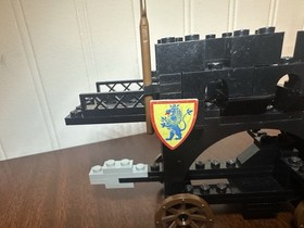 Lego Castle Black Falcons 6062 Battering Ram 100% Complete