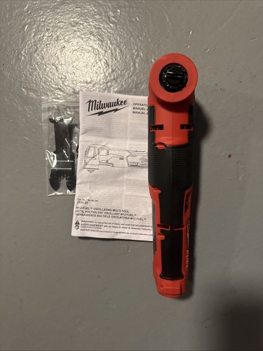Milwaukee 2526-20 M12 FUEL Oscillating Multi-Tool (Tool Only) - Picture 4 of 6
