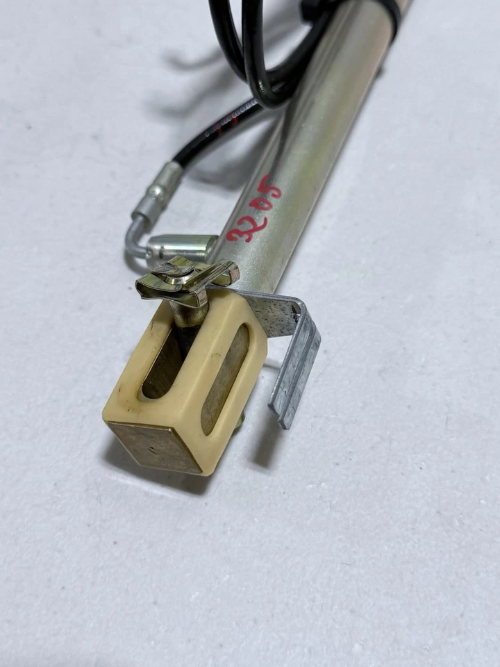 97-04 Mercedes R170 SLK230 SLK320 convertible tapa maletero superior cilindro OEM #3205 Foto 2 de 4