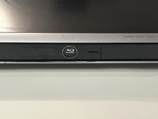 SHARP AQUOS Blue-Ray Disc/DVD Player BD-HP22U A HDMI Cable Included