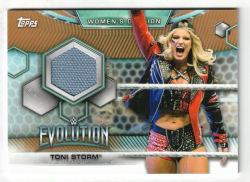 2019 Topps WWE Evolution USED MAT Relic GOLD RC Toni Storm #MR-TS! Rookie /75