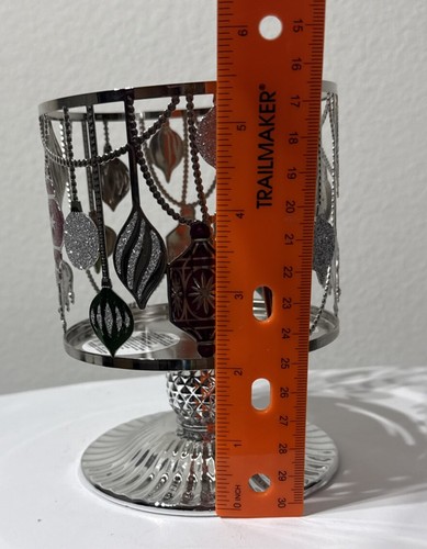 Bath & Body Works Ornament Winter Pedestal 3 Wick Candle Holder Sleeve W/Tags - Picture 6 of 9