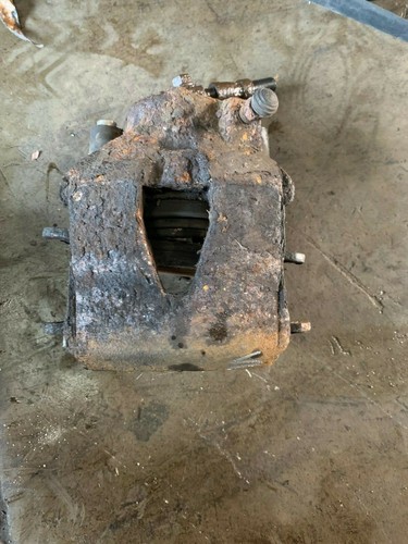 VW Golf 4 IV Original Bremse Bremssattel vorne links FS III