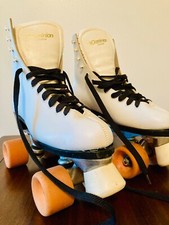 Vintage Dominion Canada Ladies White Roller Skates SZ 8