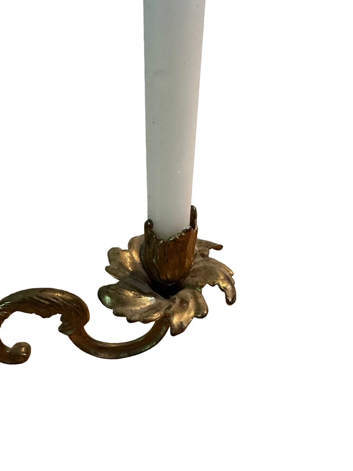 PAREJA DE CANDELABROS ESTILO VICTORIANO BRONCE TRES LUCES Foto 4 de 4