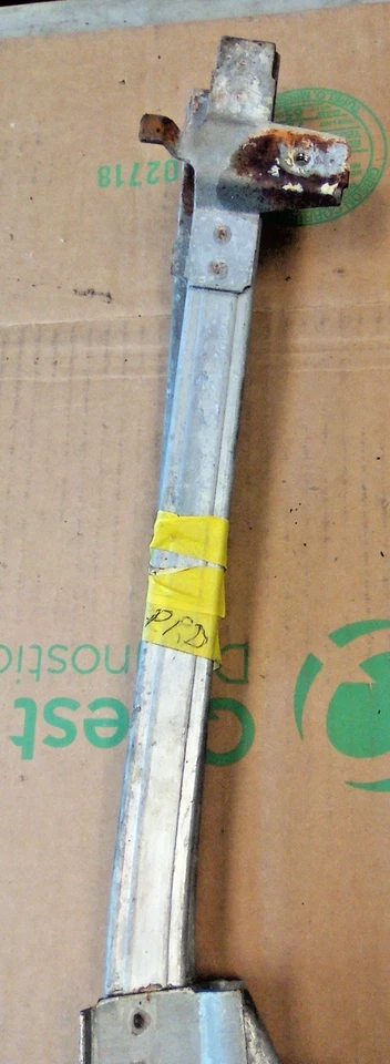 Regulador de ventana trasera derecho pasajero manual compatible con Electra LOC-204DG 1969 Foto 3 de 4