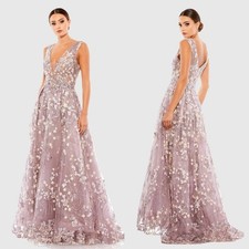NWT Mac Duggal sz 8 Lilac Floral Embroidered Illusion V-Neck Sleeveless Formal