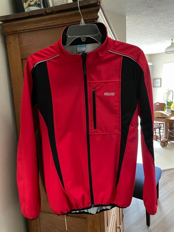 arsuxeo jacket with front zip pocket and gathered back pocket