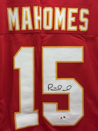 Patrick Mahomes Signed #15 Kansas City Chiefs NFL Jersey GA COA MVP SB Champ