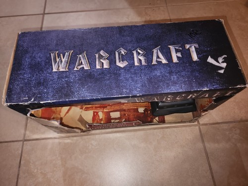 Warcraft Doomhammer Toy New In Box - Picture 3 of 5