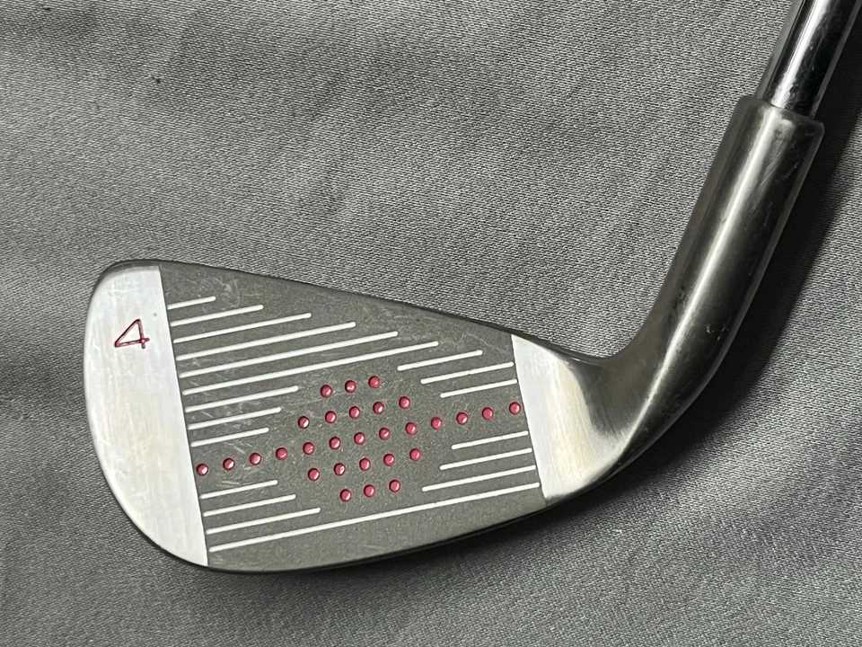 MacGregor RPM Flow Weight Golf Set 3-9, Wedge, 1, 3, 5 Woods, Putter Ladies EUC - Image 3 of 4