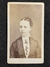 Trenton New Jersey NJ Pretty Woman Antique CDV Photo