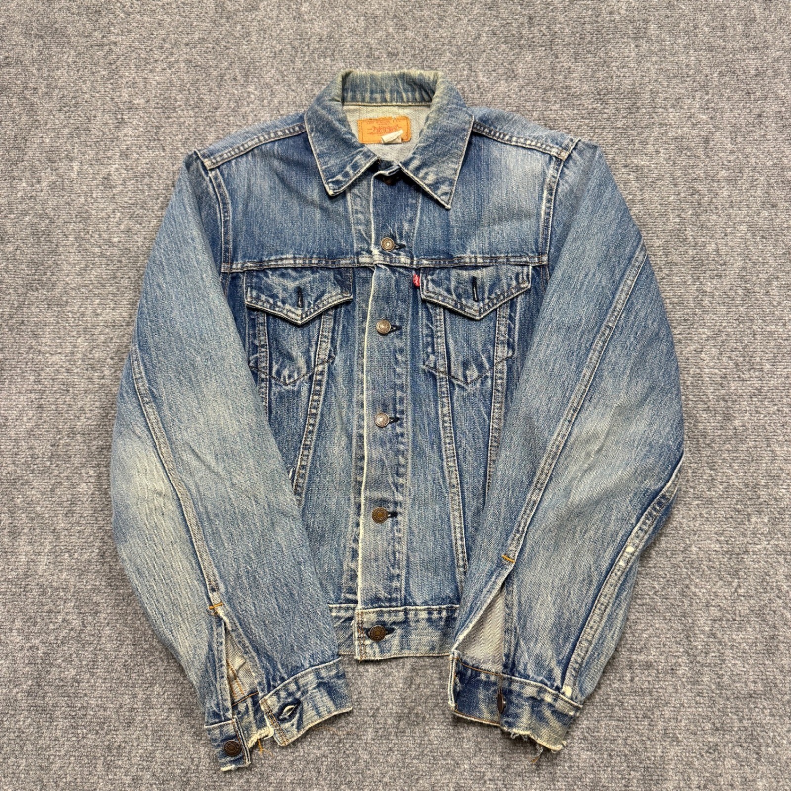 Vintage Levi&apos;s Jean Jacket Men&apos;s Small 80&apos;s Type 3 Trucker Made In USA