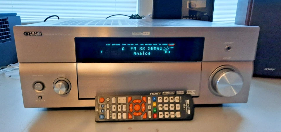 Yamaha 7.1 AV Receiver RX-V2600/7x190W mit Phonoein. HDMI, Fernbedienung - Bild 2 von 4