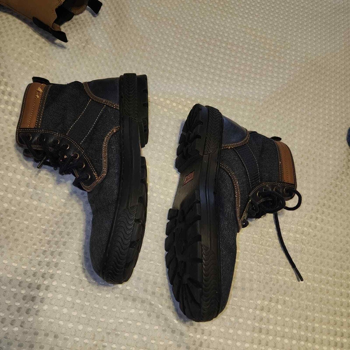 LEVIS EUC MENS SZ 9.5 JEAN LUG BOOTS | eBay display picture 3