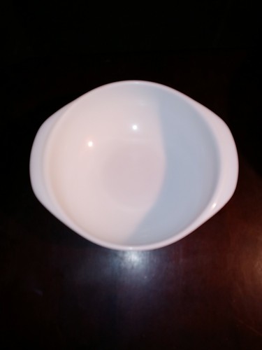 Vintage PYREX Frost White Floral Mixing Bowl 024 2 Quart no Lid - Picture 3 of 8