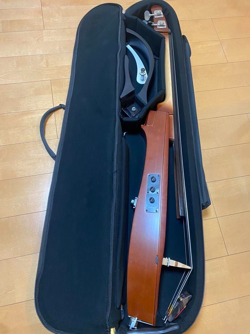 【美品】YAMAHA SLB200 エレキベース 専用ケース付き YAMAHA SLB200【エレキアップライト サイレントベース】レンタル