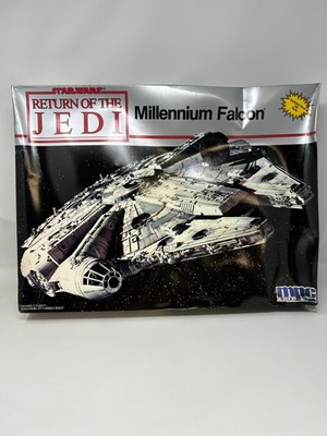 Star Wars Return of the Jedi Millenium Falcon Model Kit