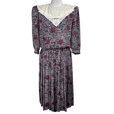 Vintage Boho Floral Pleated Prairie Dress Size 6 P Lace Bib Collar Cottagecore