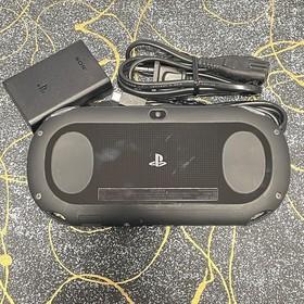 PS Vita PCH-2000 Black Console Very Good Condition w/ Genuine Sony JP Charger
