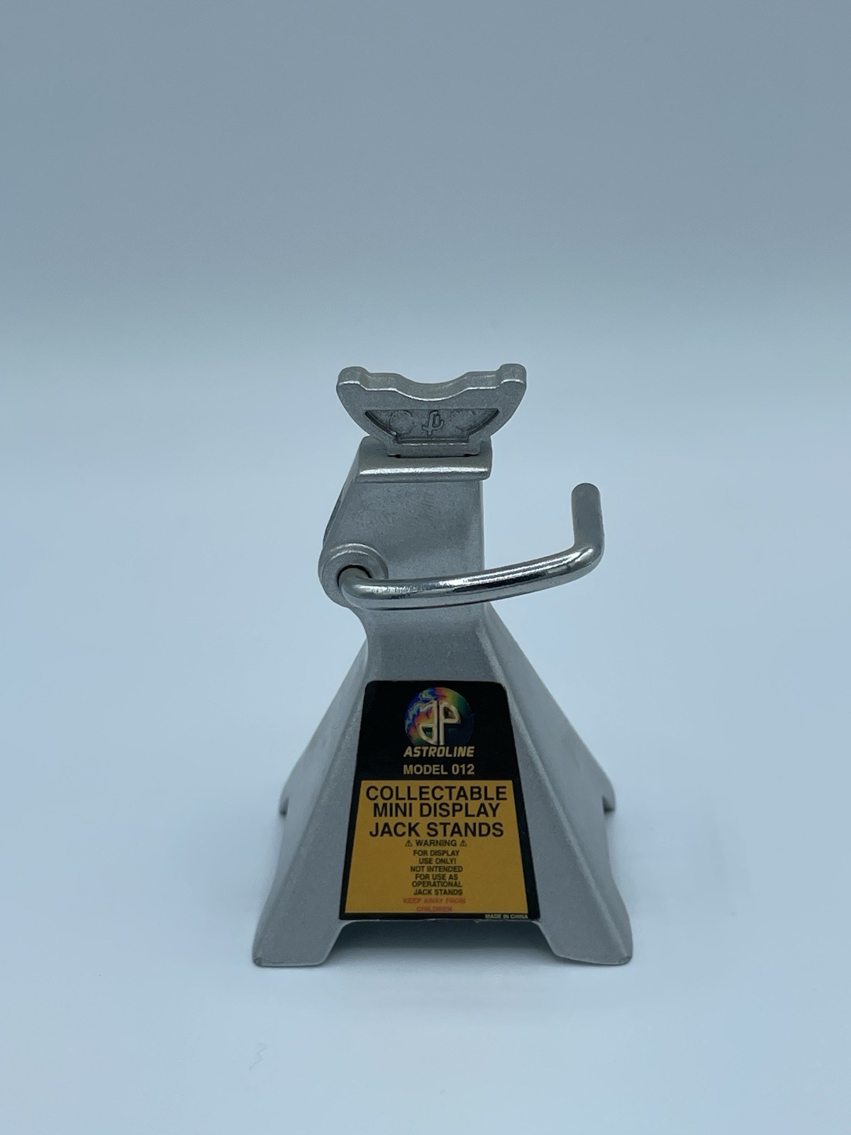 Jack Stands Mini Display Collectable Astroline Model 012 Miniature Set Of 2 Box