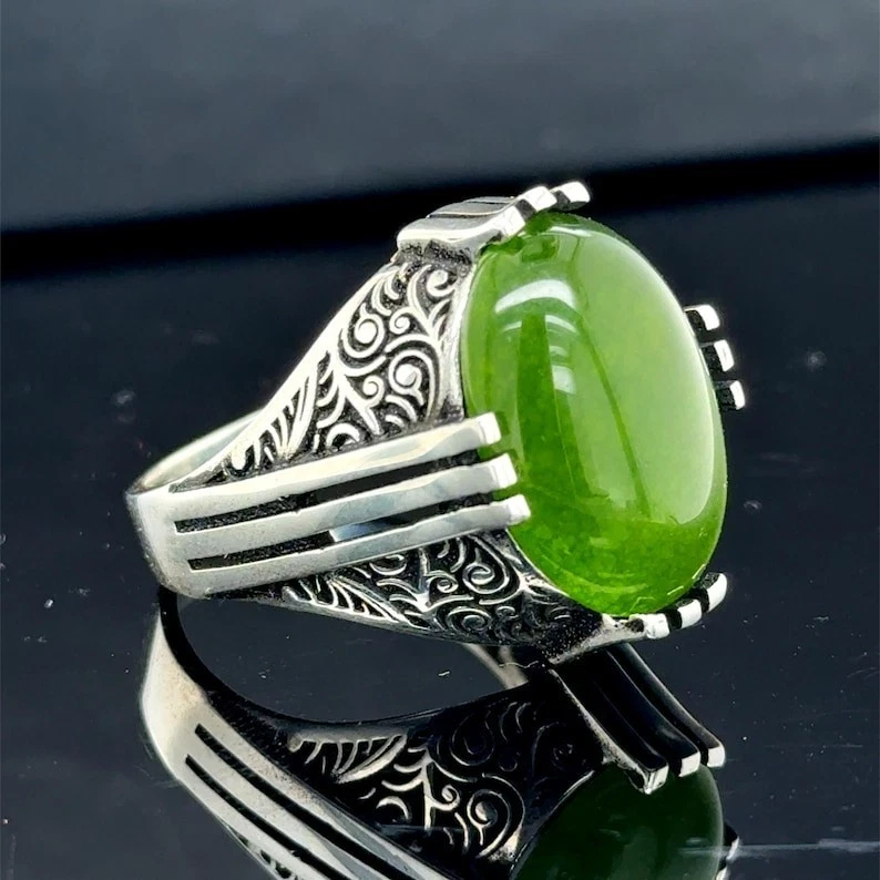 Anillo de plata de ley 925 con piedra de jade natural para hombre Foto 3 de 4