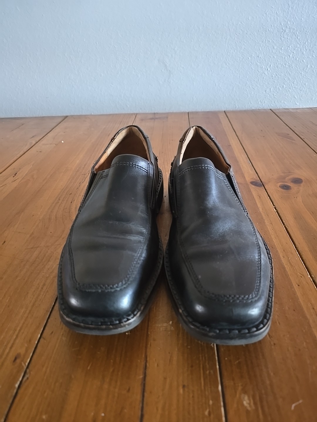 Ecco Loafers Men’s Size 8 Black Leather Slip On Dress Shoes image 4