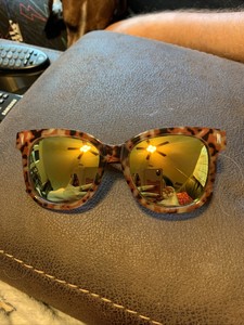 tortoise shell mirrored sunglasses