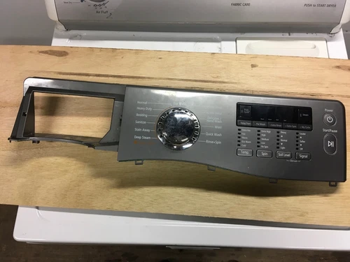 Samsung user interface console. Gray. Used but works excellent. DC92-00773N, DC9