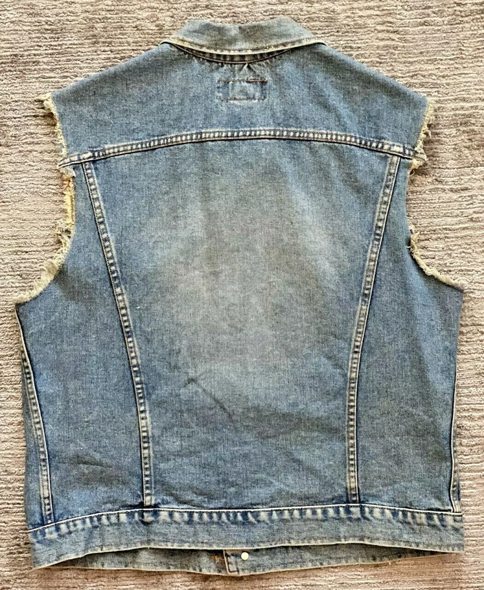 Patético Limo Hija Vintage Men Men's Punk Rock Denim Jean Vest Pins Torn Sleeveless Large L | eBay Patético Limo Hija Vintage Men Men's Punk Rock Denim Jean Vest Pins Torn Sleeveless Large L | eBay