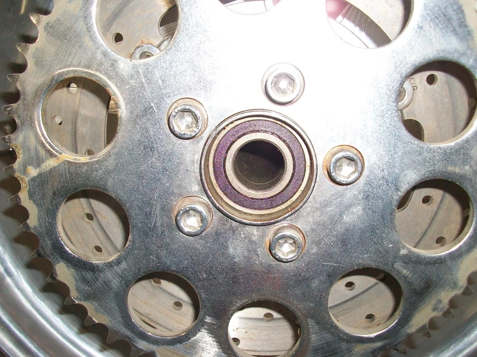 Xtreme Machine 18x8,5" Pulido Llanta Trasera Rueda Rotor Piñón Personalizado War Eagle Foto 3 de 4